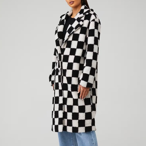 REVOLVE Jackets & Blazers - Revolve Checkered Sherpa Coat